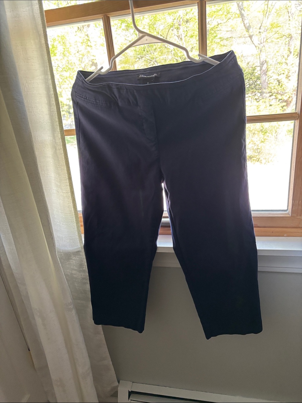 Women's Navy  Capri Pants